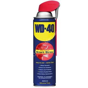 Проникающая смазка WD-40 (420мл)  Жидкость WD-40 универсальная 420 грамм с трубкой      Основа всей линейки препаратов - WD-40 - технический аэрозоль универсального назначения, уникальный продукт, который по своим качествам превзошел показатели традиционных легких смазочных веществ, дисперсионных масел, водоотталкивающих веществ, очистителей металла, силиконовых аэрозолей.WD-40 помогает запустить даже влажный двигатель; не являясь проводником электричества, он покрывает поверхности, обеспечивая отсутствие влаги даже в микроскопических шероховатостях металла, и образованная пленка защитит от ржавчины и коррозии кузов и детали автомобиля.Продукт не содержит силикона, следовательно, покрытая WD-40 поверхность не будет липкой или маслянистой и поэтому не будет привлекать пыль или грязь, и более того, WD-40 является идеальным очищающим средством для всех движущихся частей механизмов.   WD-40 — технический аэрозоль универсального назначения №1 в мире!Одно нажатие на все 100 случаев!5 ФУНКЦИЙ ОДНОГО ПРОДКУТА:• Устраняет скрип• Вытесняет влагу• Очищает• Защищает от коррозии• Освобождает заржавевшие и заклинившие механизмы  