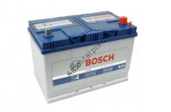 Аккумулятор автомобильный BOSCH S4028, Азия 12V 95Ah 830A, обратной полярности, 306x173x225 Аккумулятор автомобильный BOSCH S4 028, Азия 12V 95Ah 830A, обратной полярности, 306x173x225